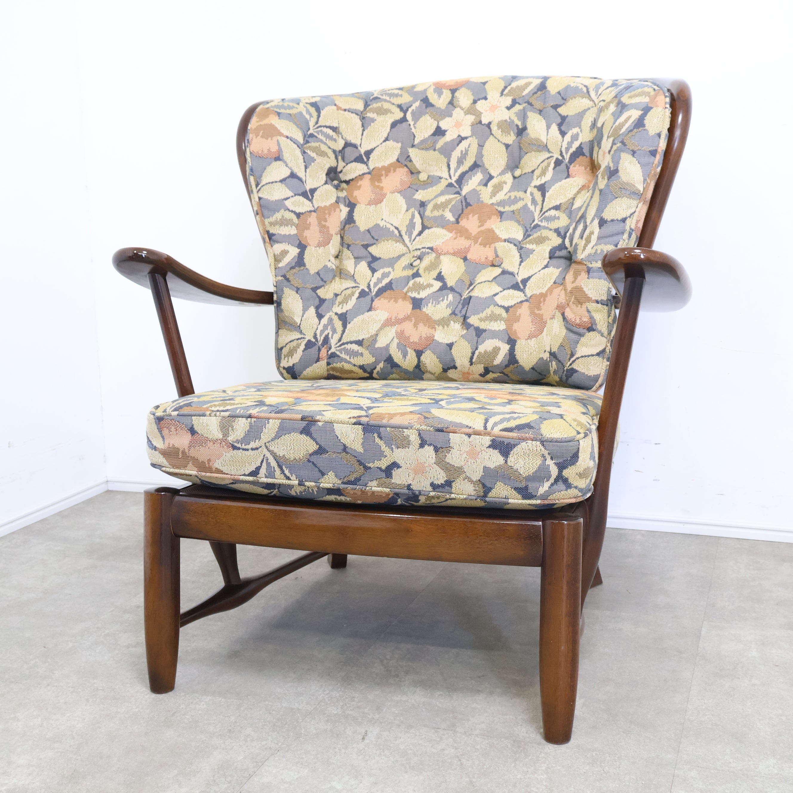 カリモク家具 コロニアル1人掛けソファ No.2 – バナルオンライン