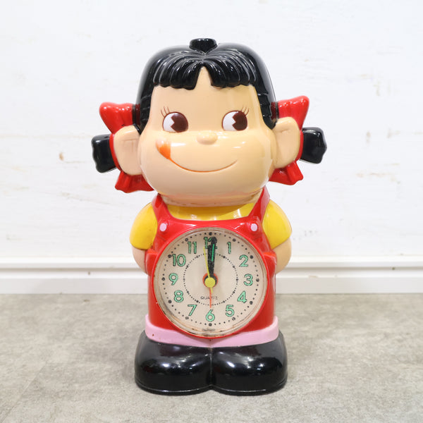 「ペコちゃん」の目覚まし時計