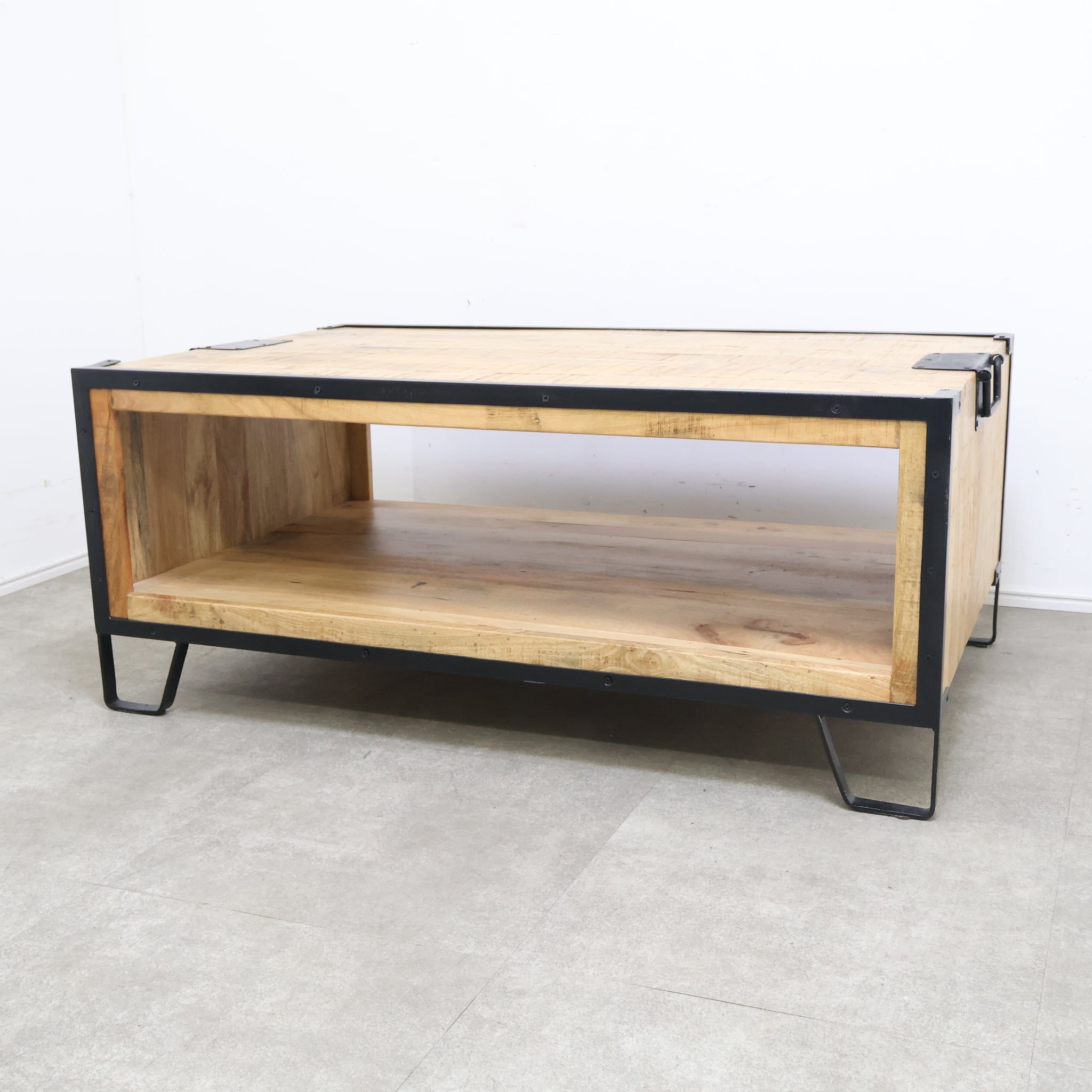 中古テーブルの通販ならBANUL – バナルオンラインショップ（BANUL）