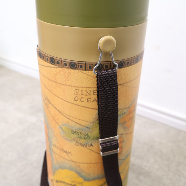 地図柄の魔法瓶水筒（0.75L）