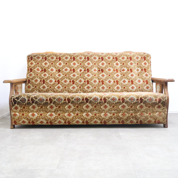 レトロな金華山織の3人掛けソファ