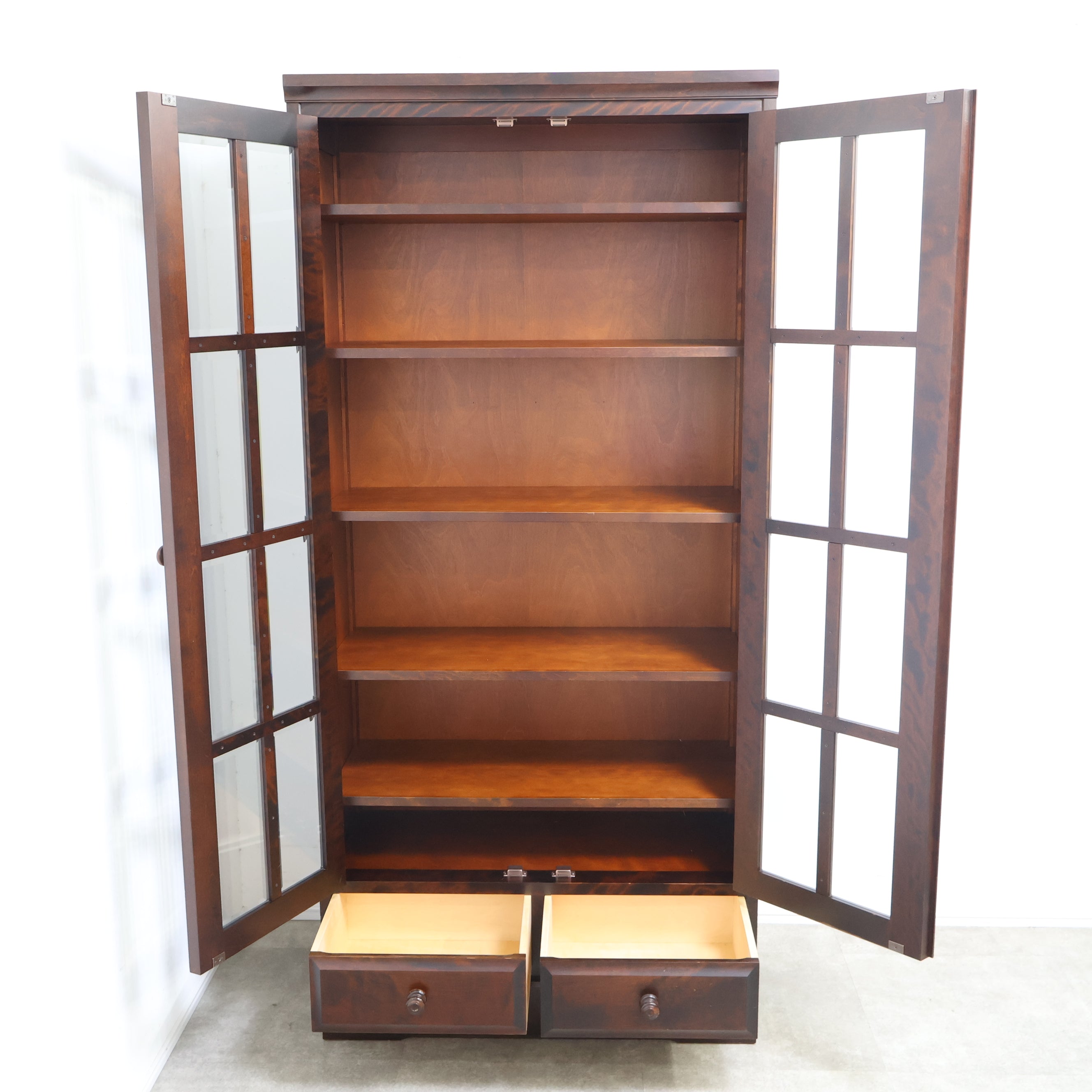 北海道民芸家具のガラスキャビネット – バナルオンラインショップ