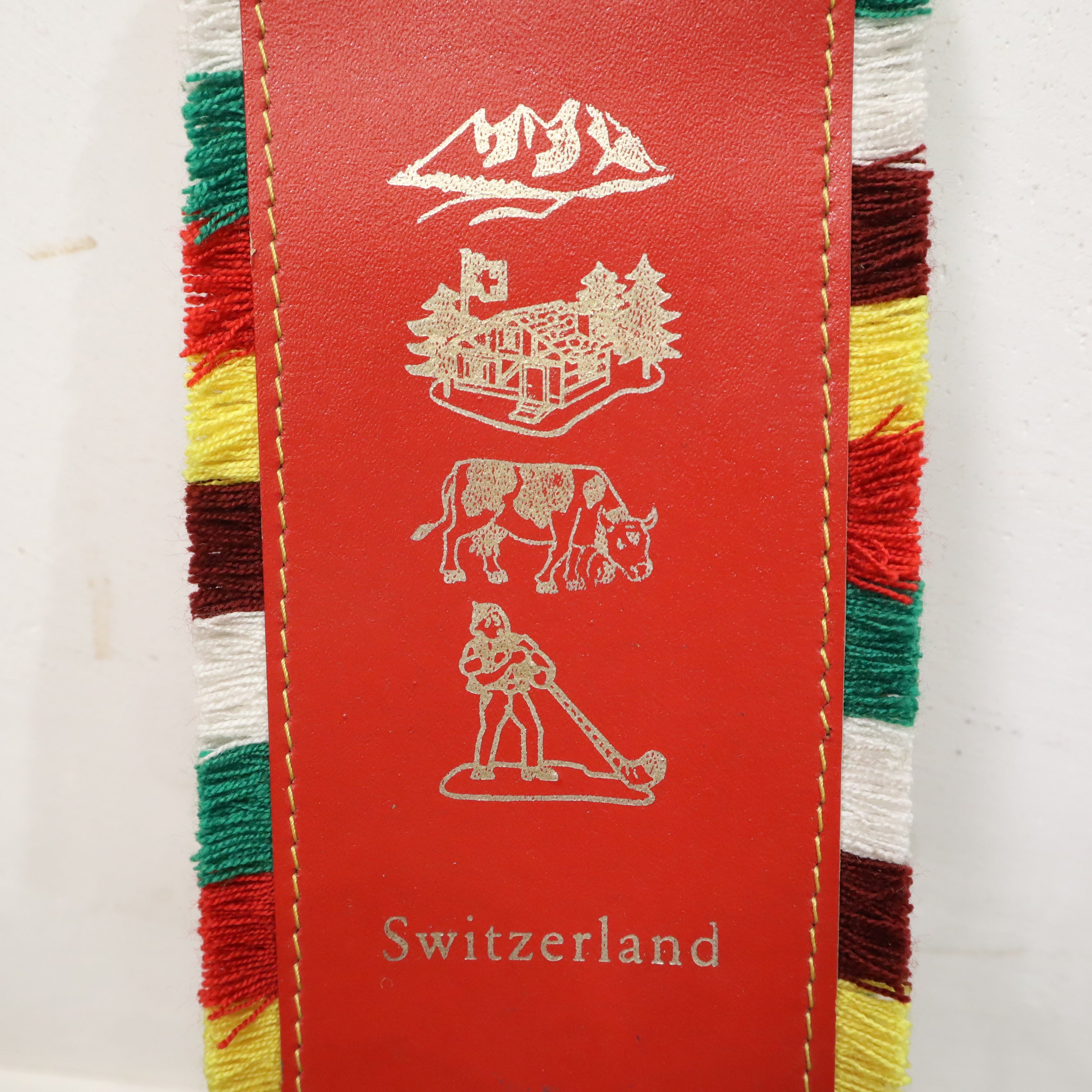 スイスのお土産として人気のカウベル – バナルオンラインショップ