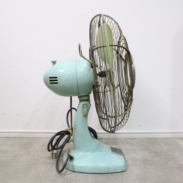 ナショナル製レトロな古い扇風機