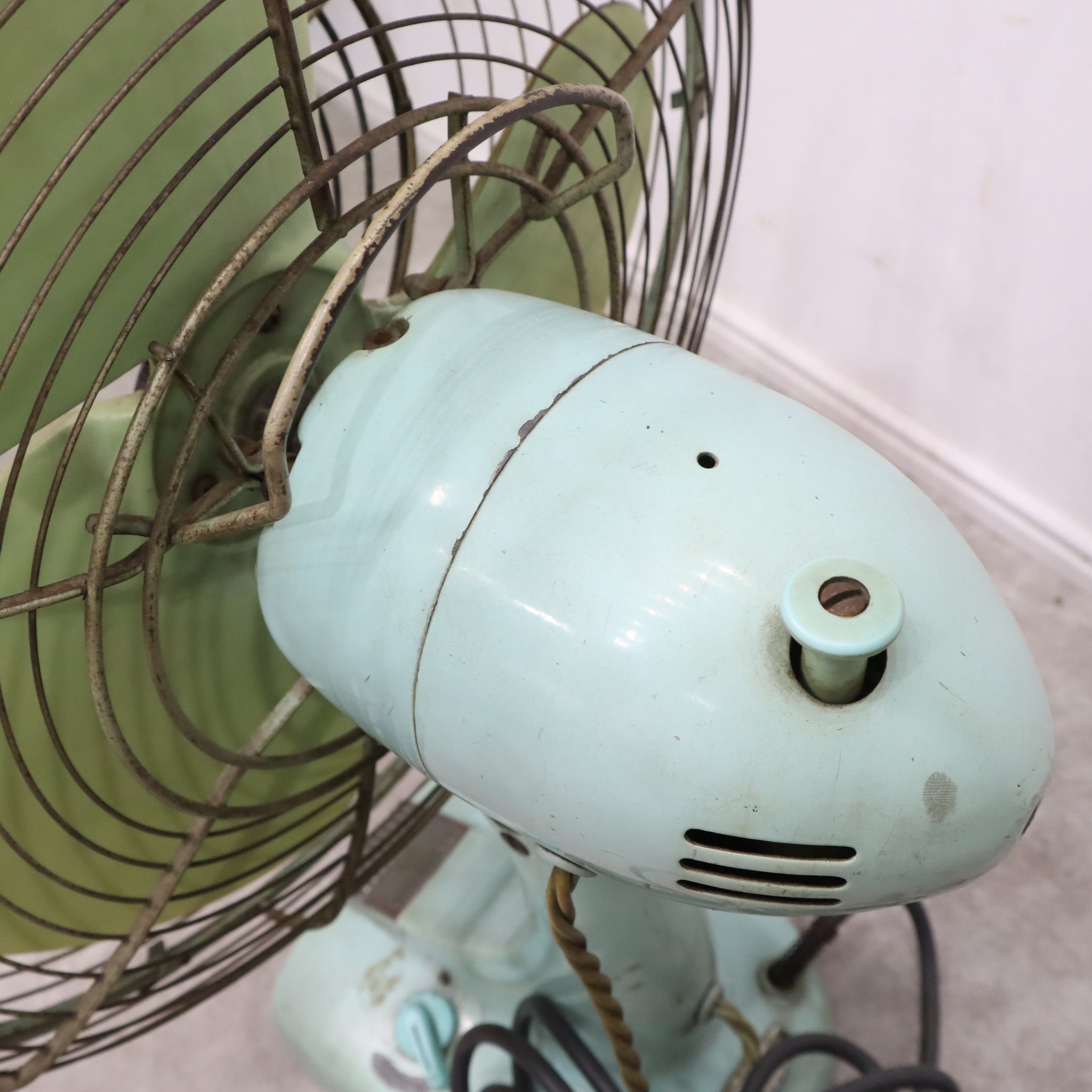ナショナル製レトロな古い扇風機 – バナルオンラインショップ