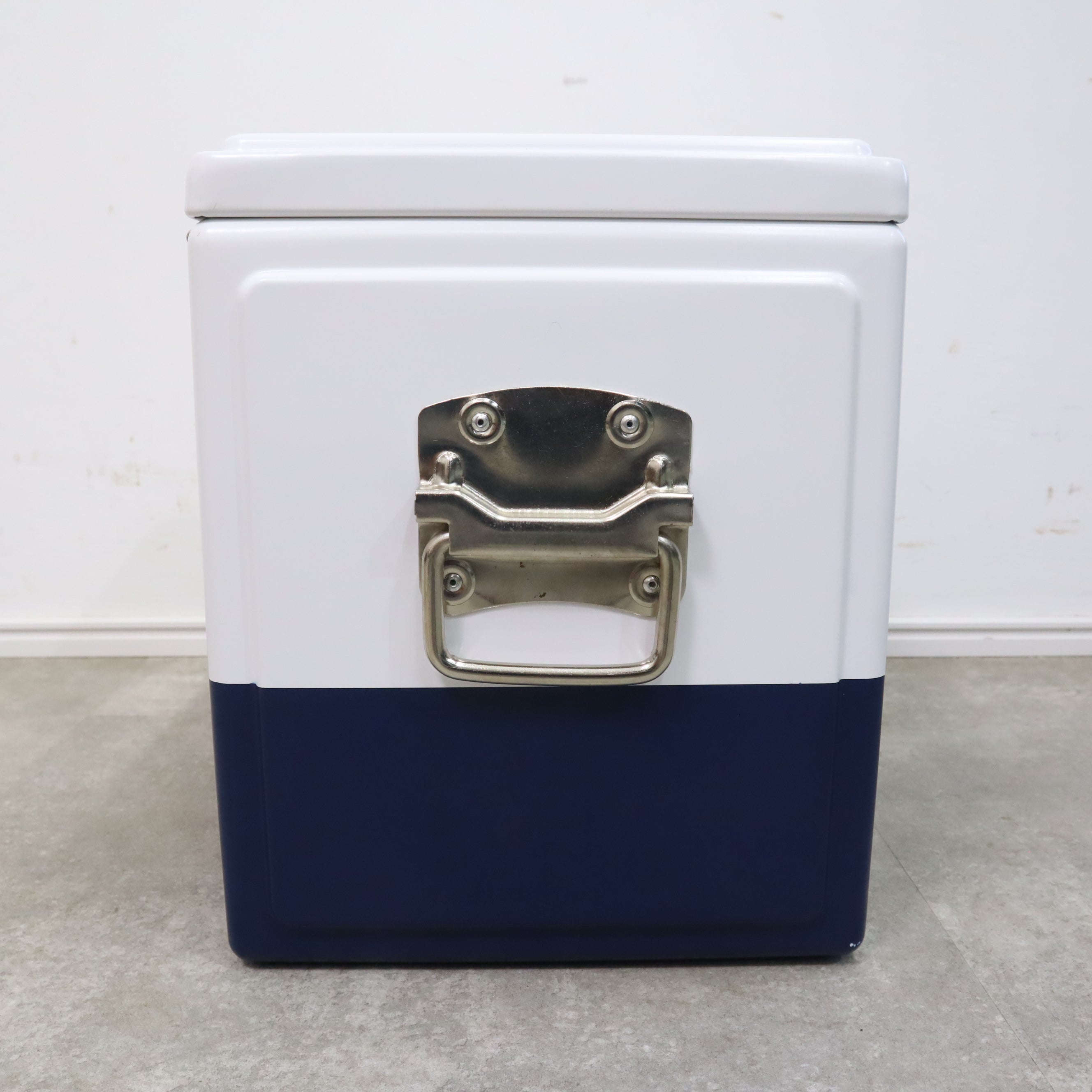 コロナエクストラ クーラーボックス – バナルオンラインショップ