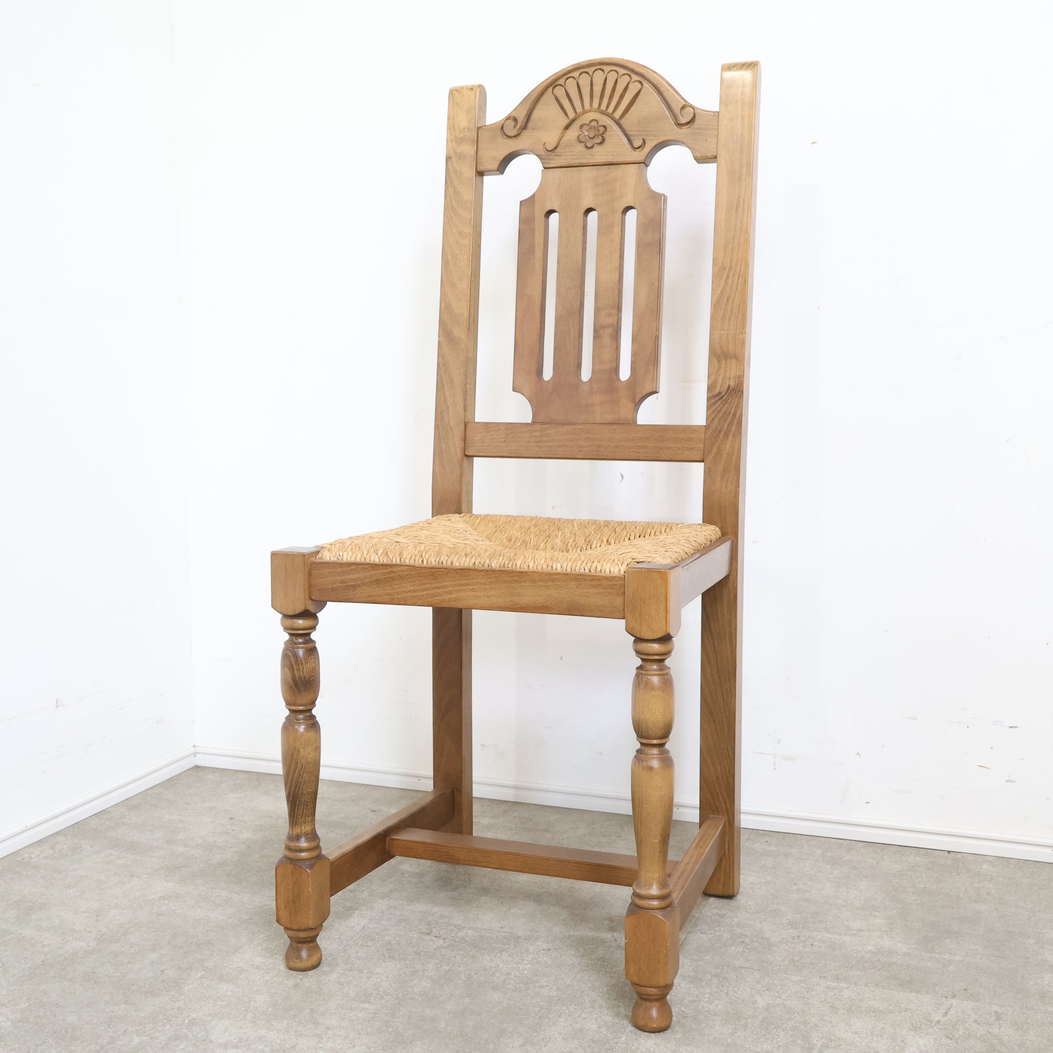 中古チェアの通販ならBANUL – バナルオンラインショップ（BANUL）