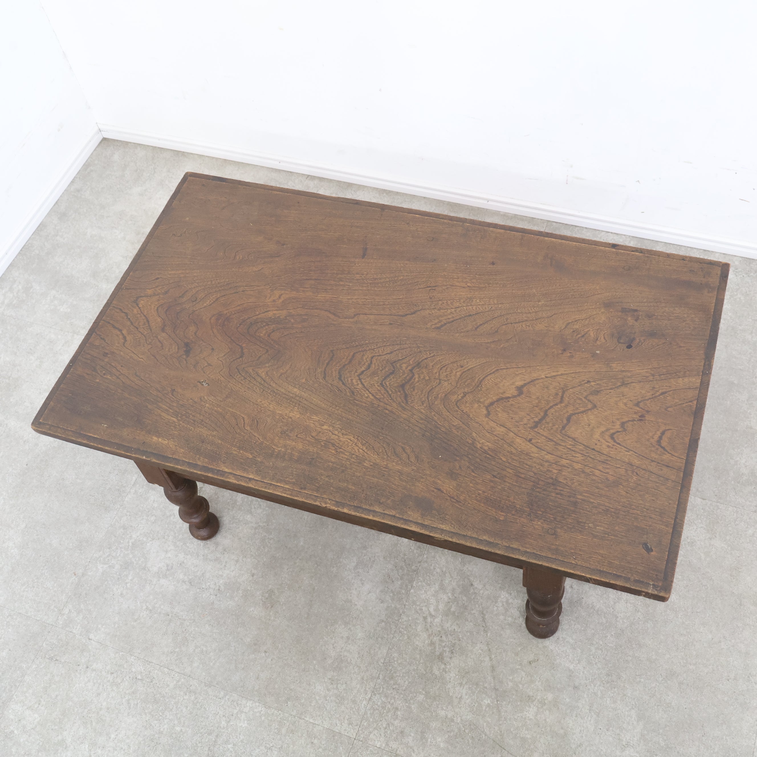 ろくろ脚の古い文机 – バナルオンラインショップ（BANUL）の通販ならBANUL