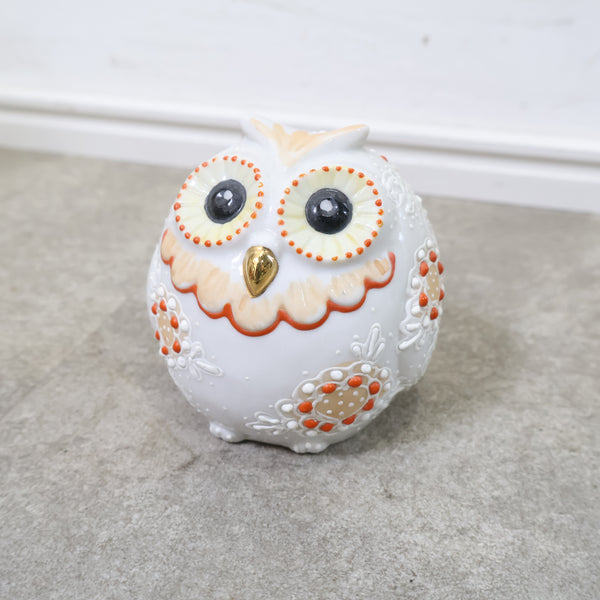 陶器製フクロウの置物