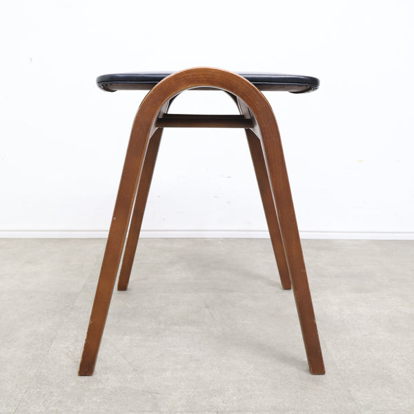 秋田木工「剣持勇」デザインのヴィンテージスツール No.1