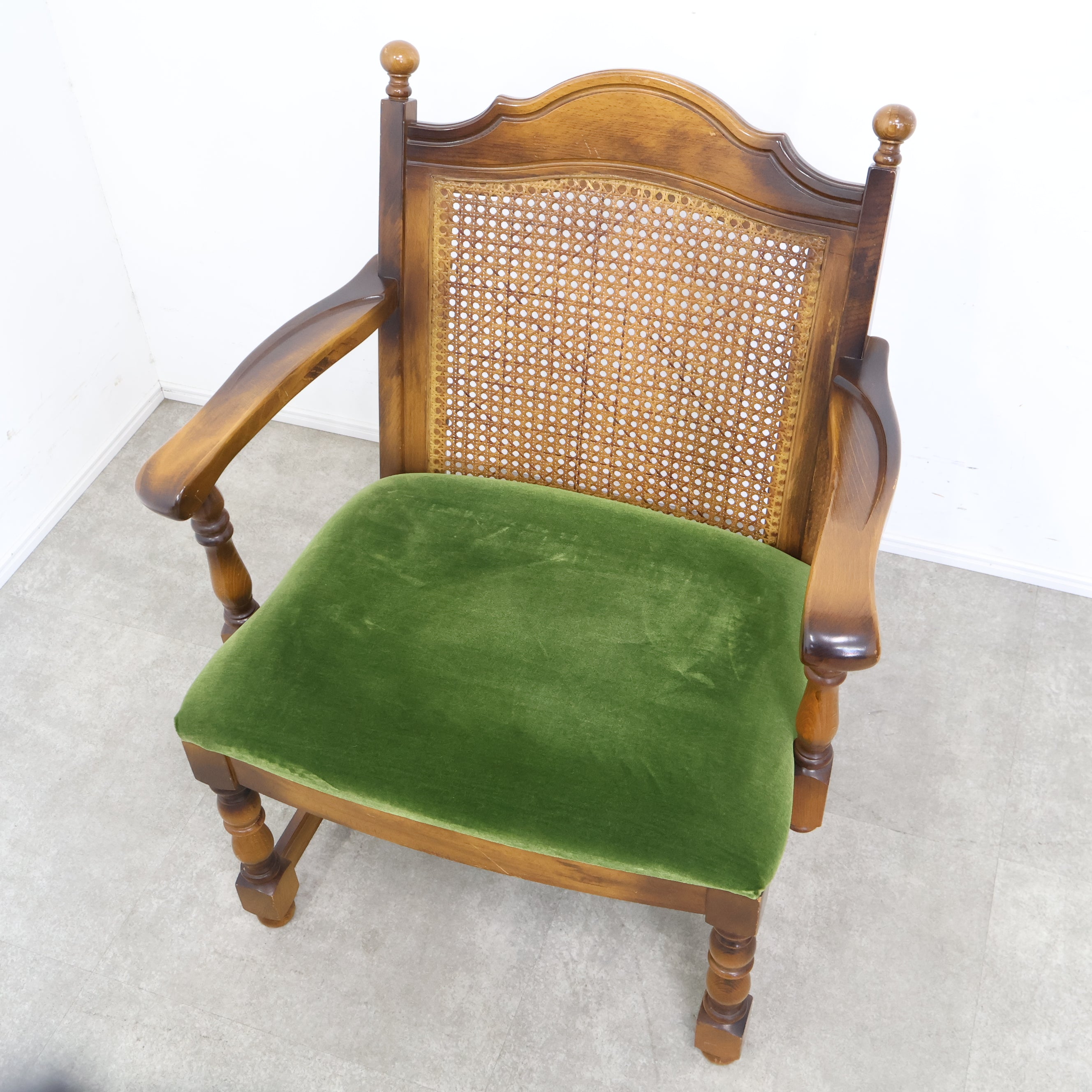 オールドカリモクのアームチェア No.1 – バナルオンラインショップ