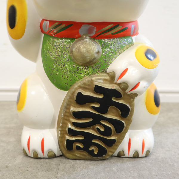 招き猫の貯金箱