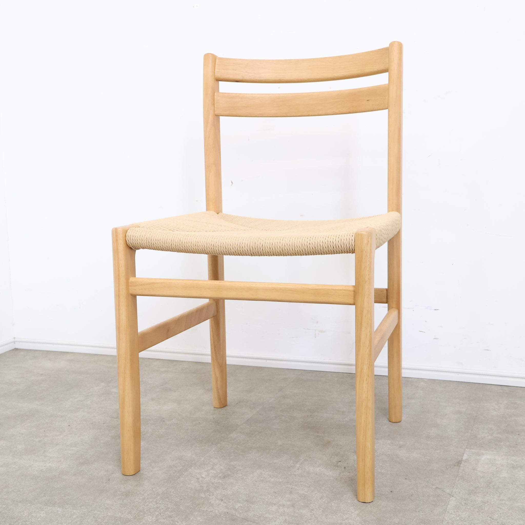 中古チェアの通販ならBANUL – バナルオンラインショップ（BANUL）