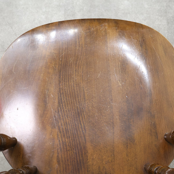 柏木工のウィンザーチェア