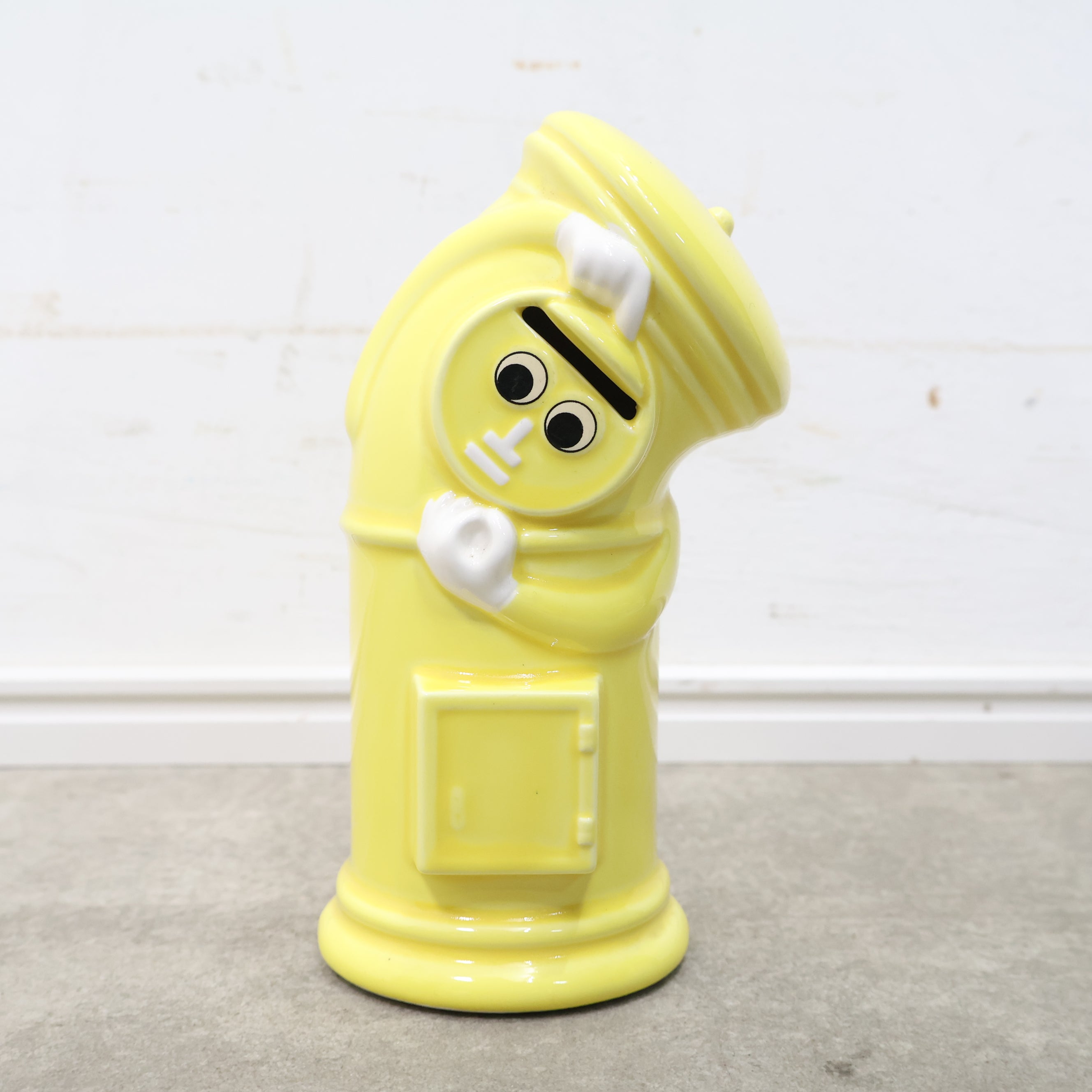 ユニークな郵便ポストの貯金箱 – バナルオンラインショップ（BANUL）の