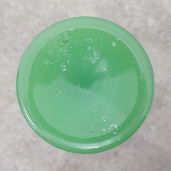 ミルクガラスの灰皿