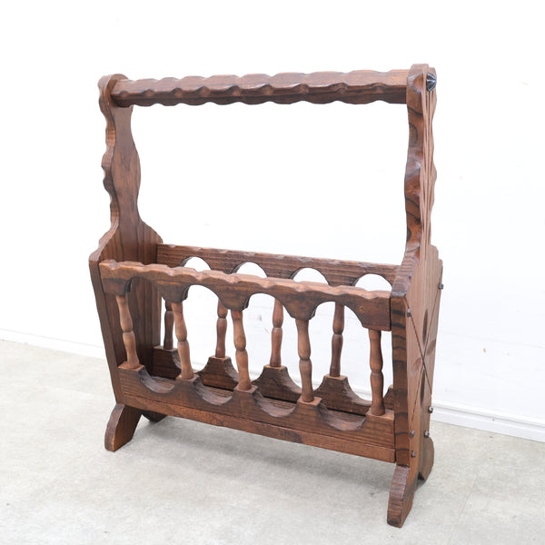 木製のマガジンラック No.2