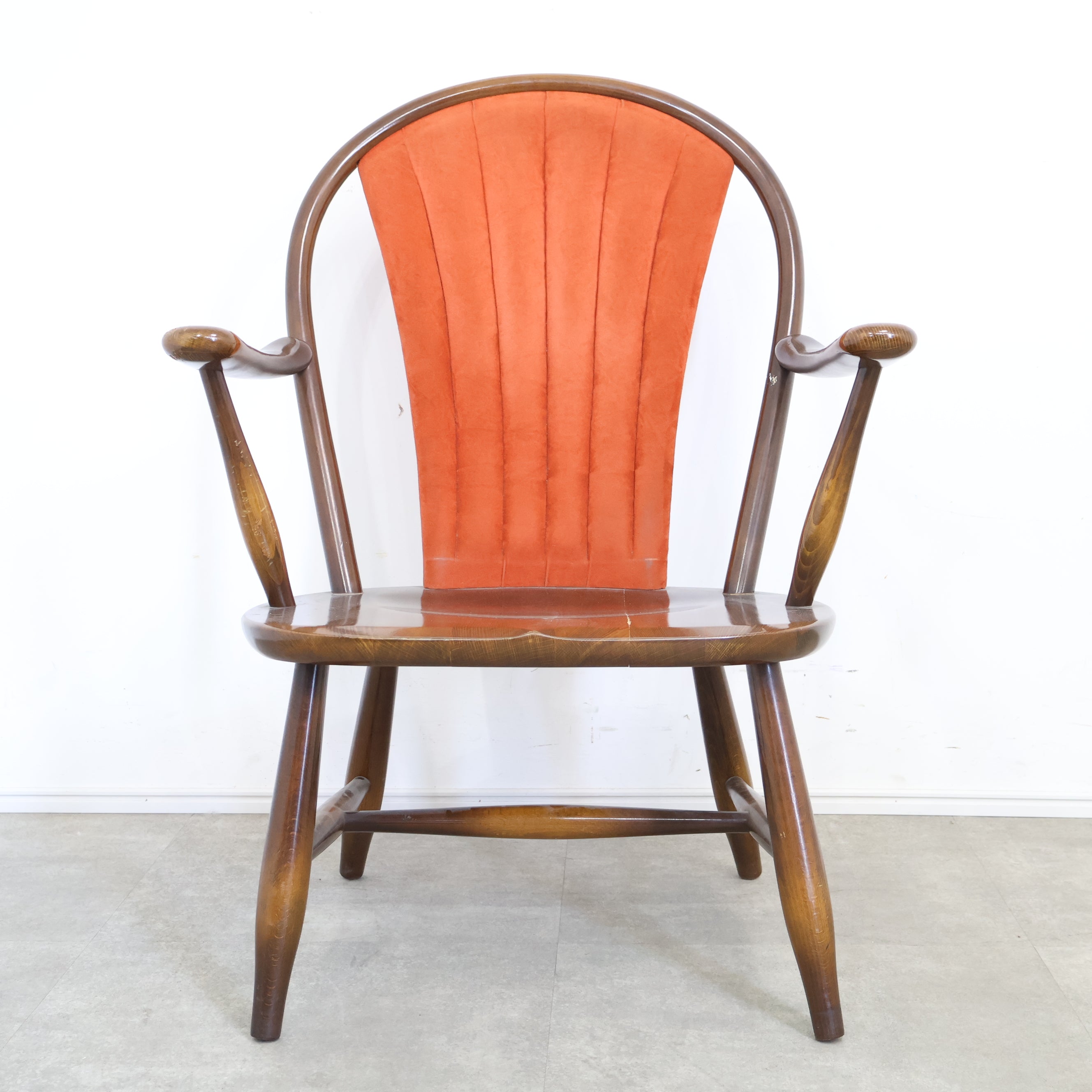 飛騨産業 キツツキマークのラウンジチェア – バナルオンラインショップ