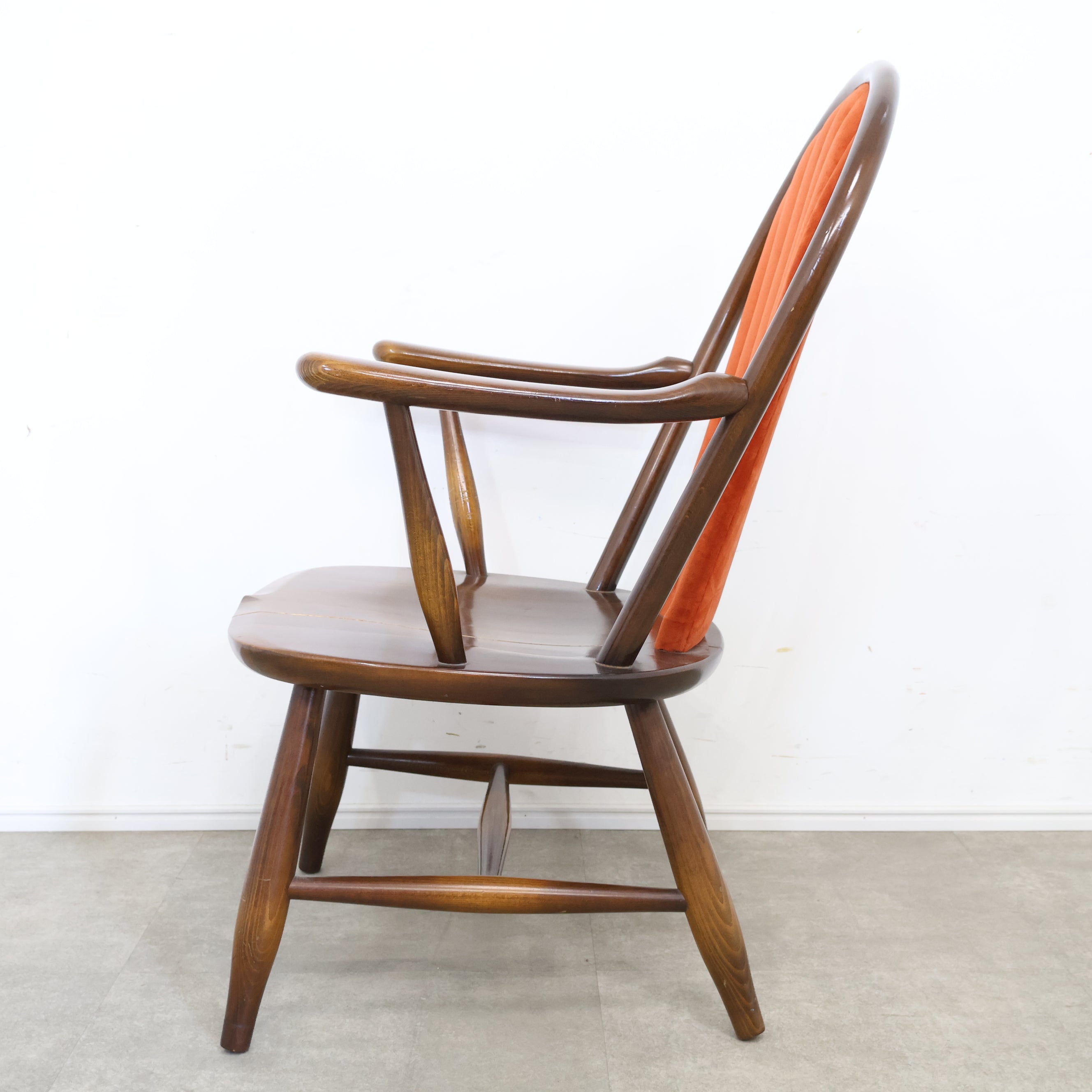 飛騨産業 キツツキマークのラウンジチェア – バナルオンラインショップ