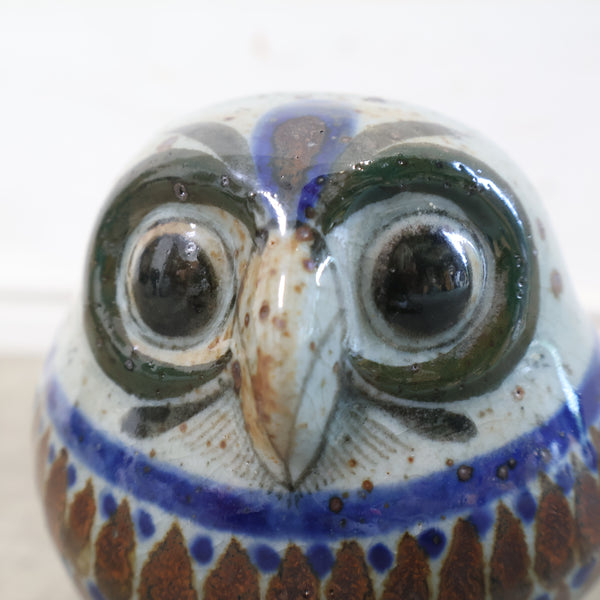 陶器製のふくろう置物