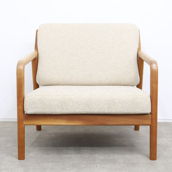 宮崎椅子製作所 「pepe」1人掛けソファ