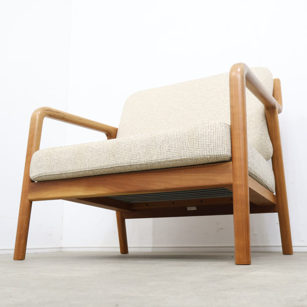 宮崎椅子製作所 「pepe」1人掛けソファ