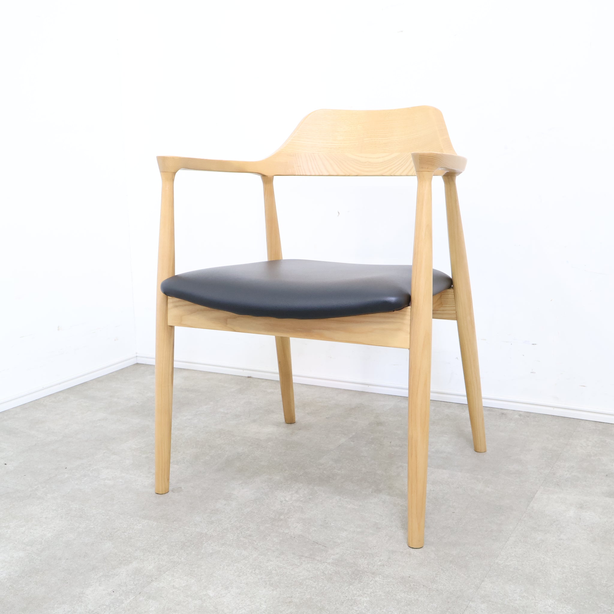 椅子　木製　家具　中古 f5c2483c74ffae149253138dc28611