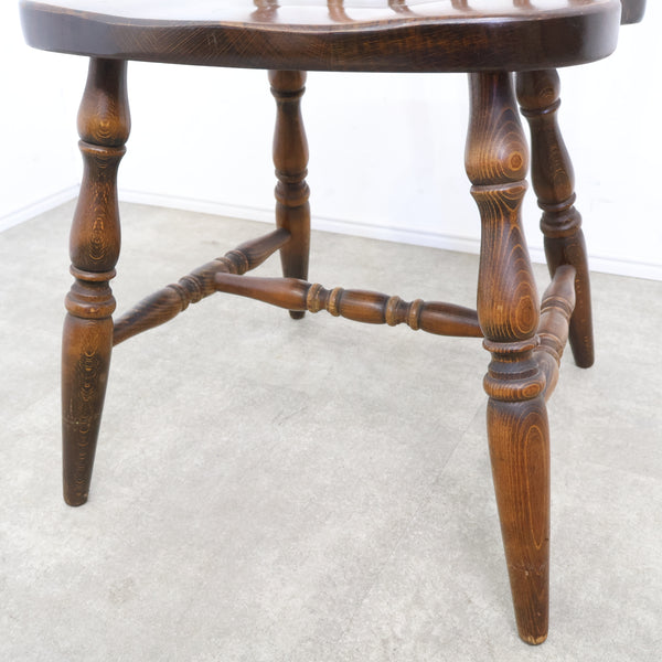 飛騨産業 キツツキマークのダイニングチェア No.1