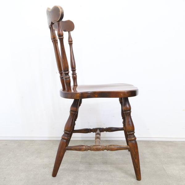 飛騨産業 キツツキマークのダイニングチェア No.2