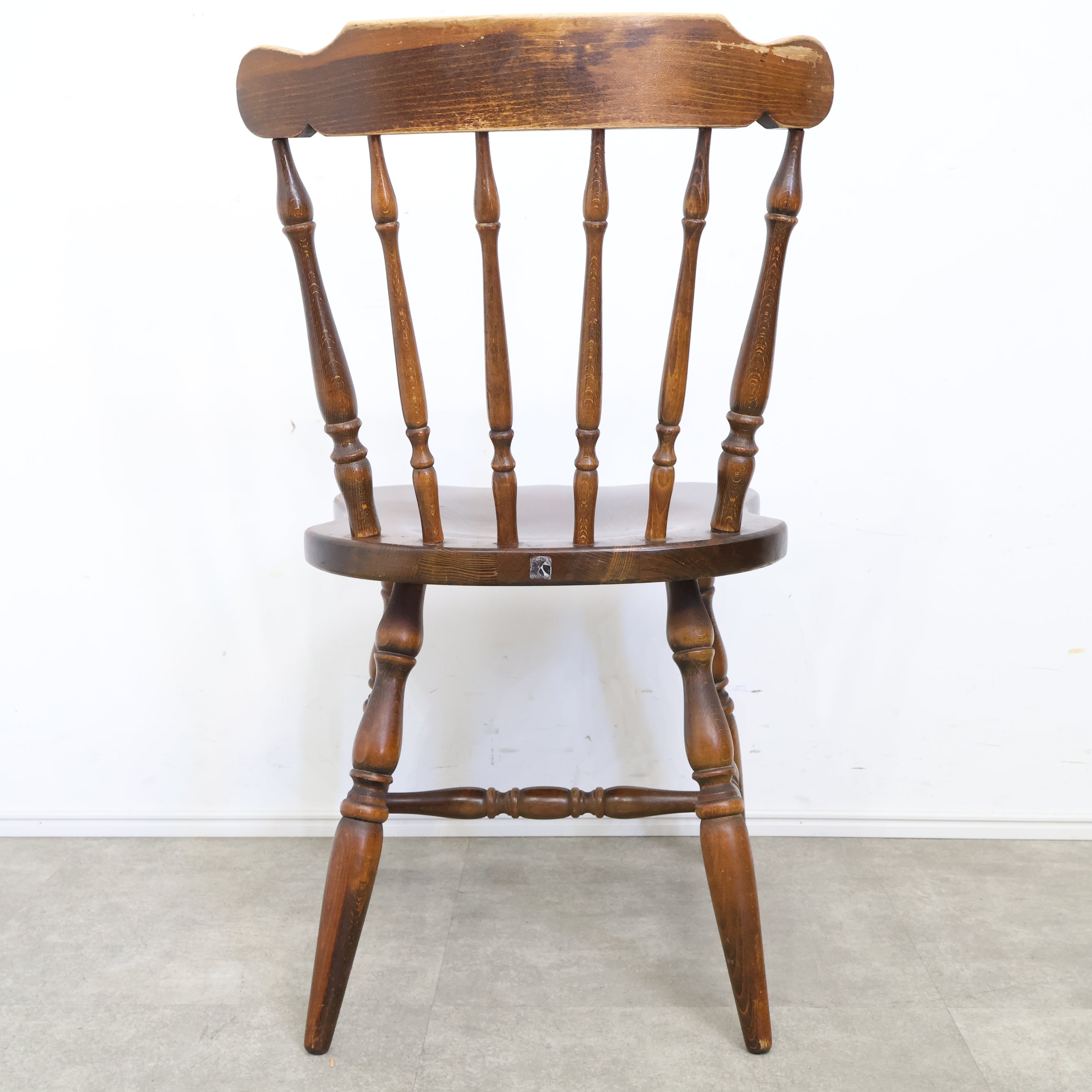 飛騨産業 キツツキマークのダイニングチェア No.3 – バナルオンライン