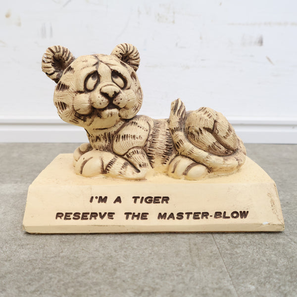 ヴィンテージのメッセージドール「タイガー」