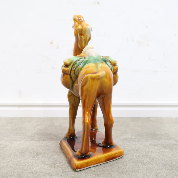 ラクダのオブジェ