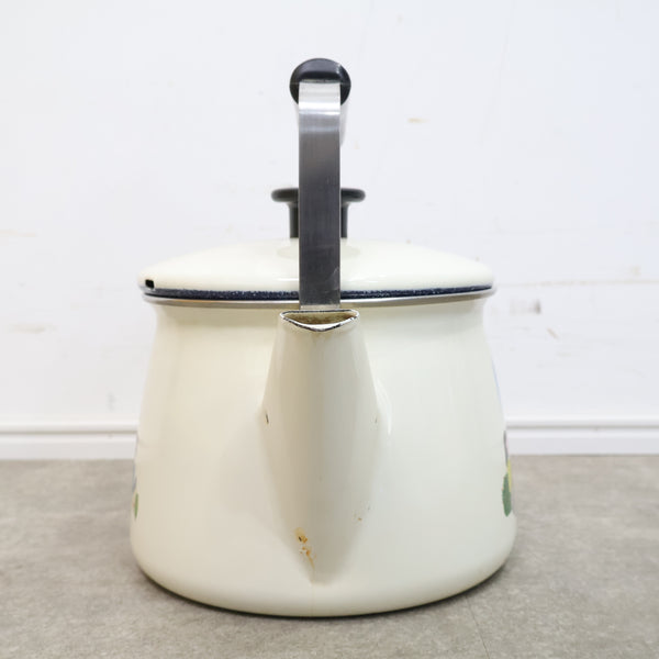 レトロなイラストのホーロー製ケトル