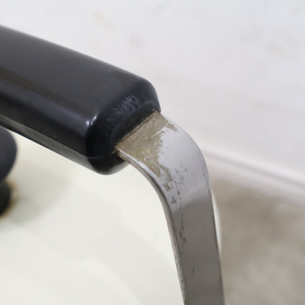 レトロなイラストのホーロー製ケトル