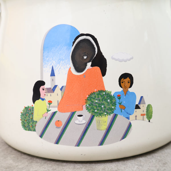 レトロなイラストのホーロー製ケトル