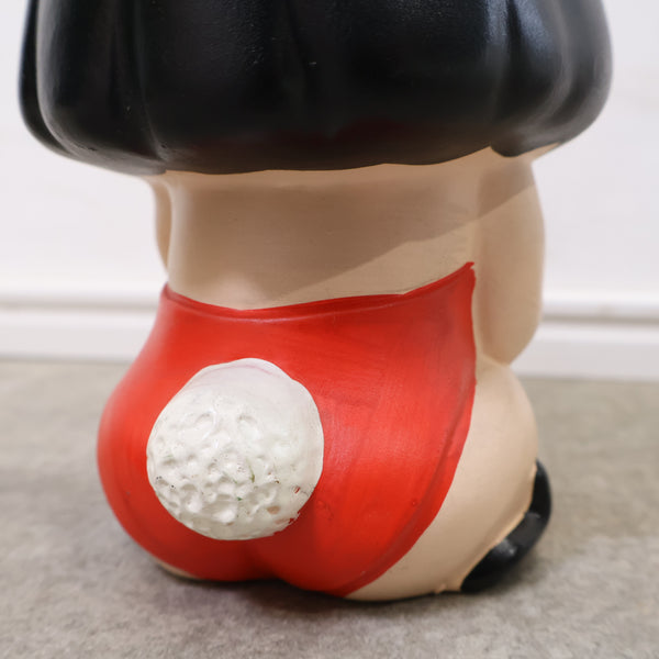 バニーガールの陶器製貯金箱