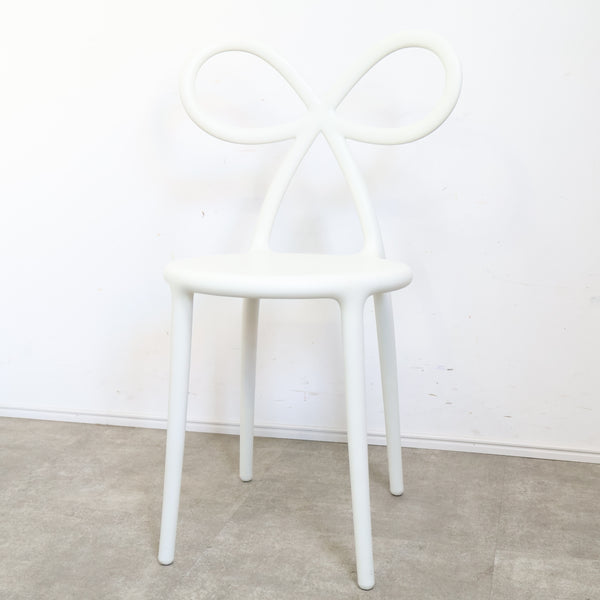 Qeeboo Nika Zupanc RIBBON CHAIR リボンチェア
