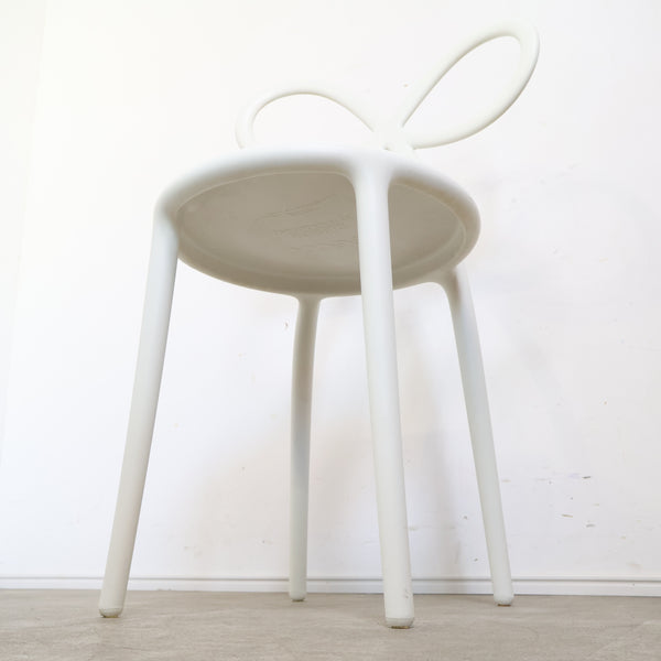 Qeeboo Nika Zupanc RIBBON CHAIR リボンチェア