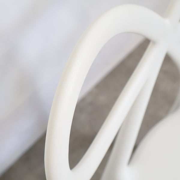 Qeeboo Nika Zupanc RIBBON CHAIR リボンチェア