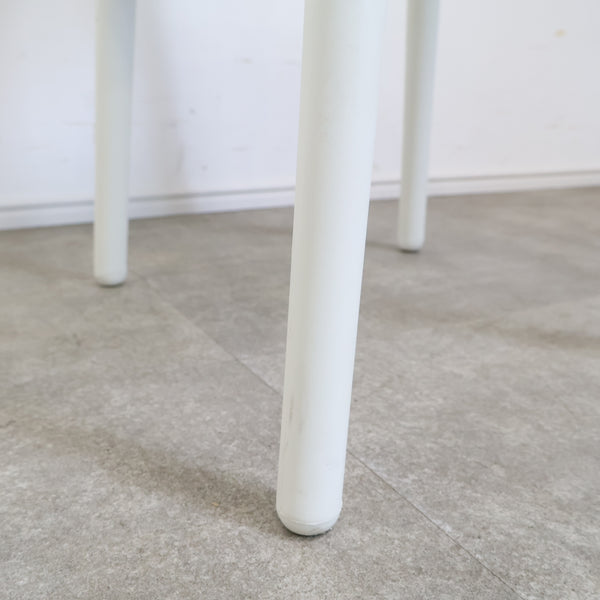 Qeeboo Nika Zupanc RIBBON CHAIR リボンチェア