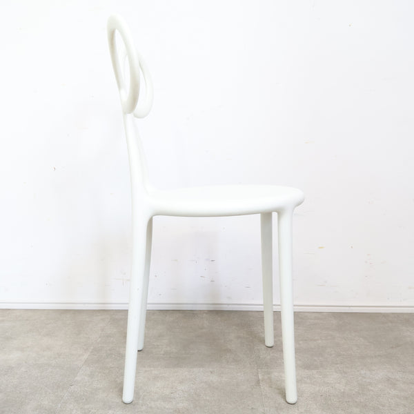 Qeeboo Nika Zupanc RIBBON CHAIR リボンチェア