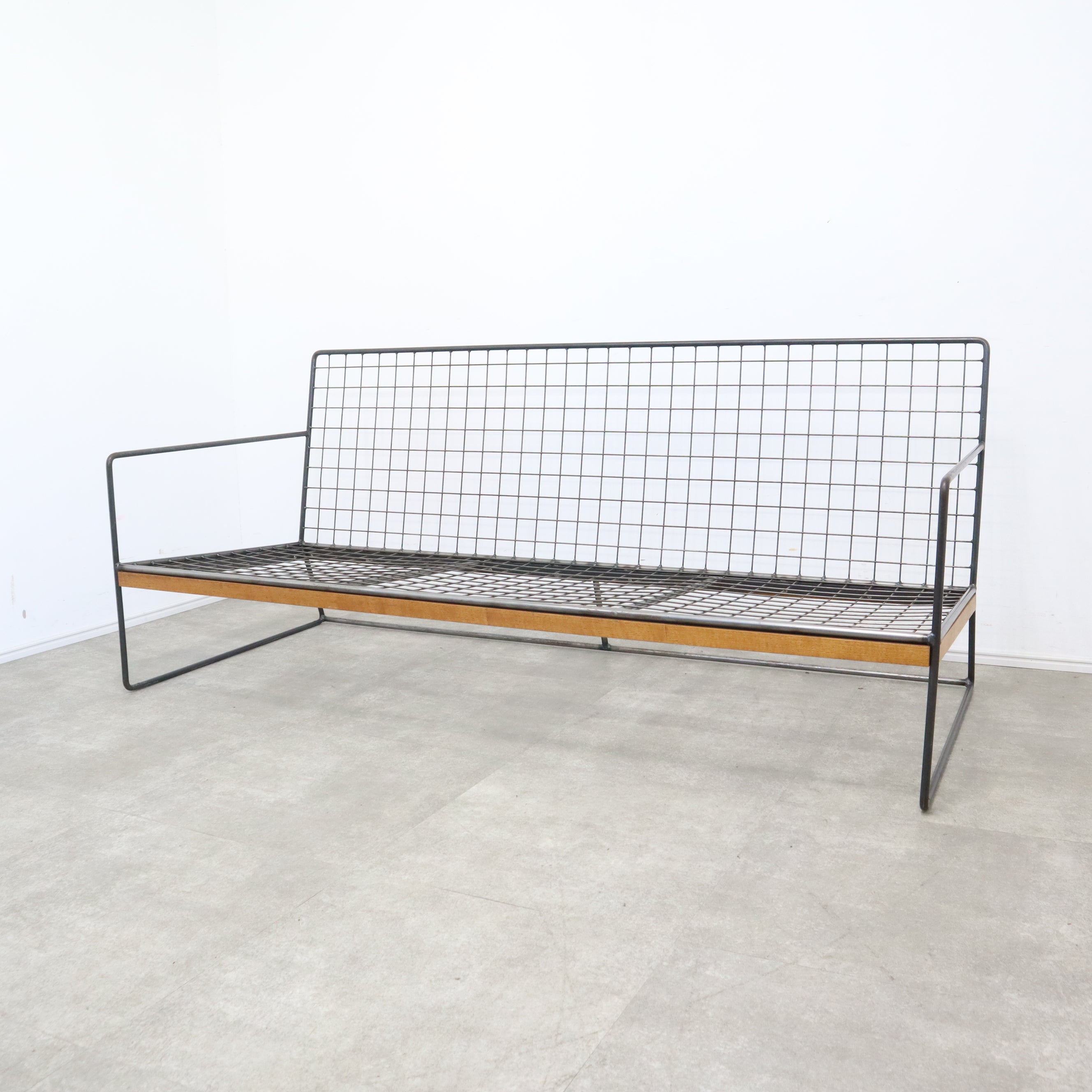 フレームのみ】ハチカグ HACHI KAGU 2人掛けソファ アイアン WI