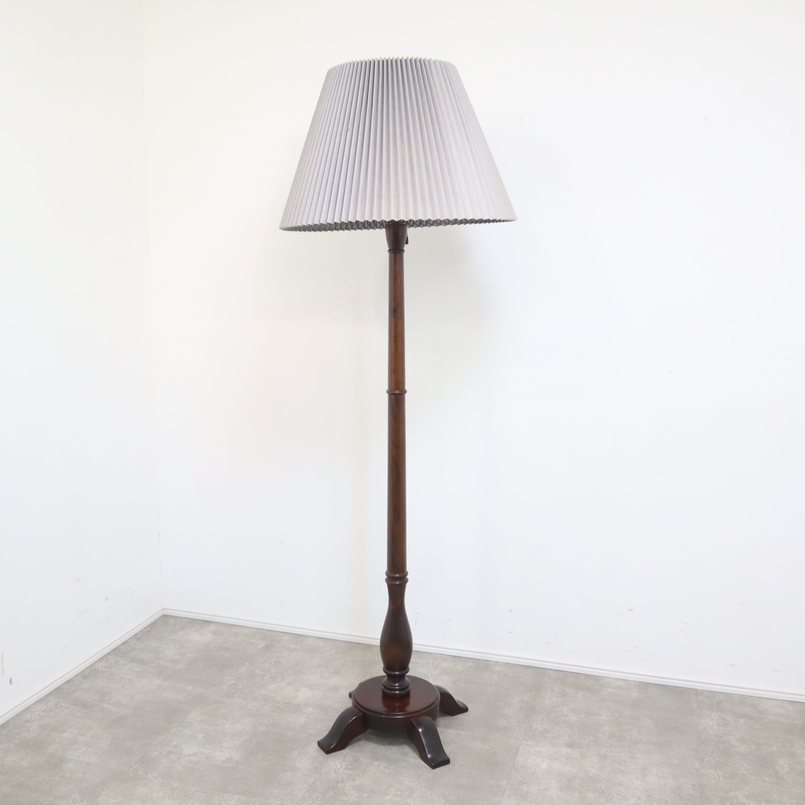 松本民芸家具　　廃盤品　激レア　フロアスタンドライト 松本民芸家具 A型フロアスタンド（和紙シェード・オレンジ新品