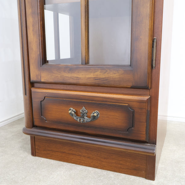 カリモク家具 karimoku コロニアル コーナーキャビネット・ガラスキャビネット