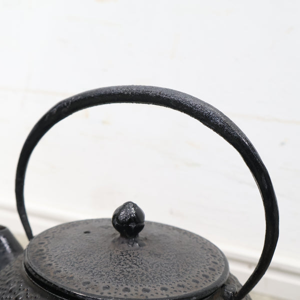 「南部鉄器」の鉄瓶 No.1