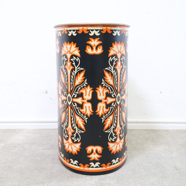 レトロな缶のゴミ箱