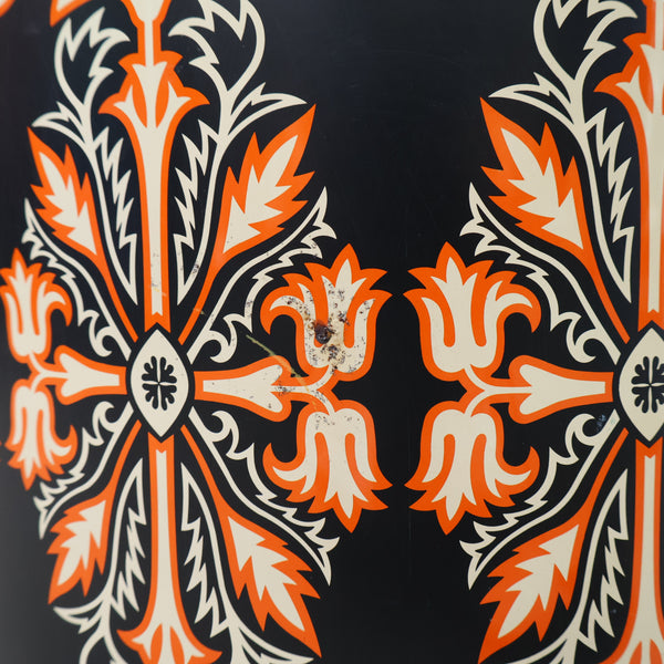 レトロな缶のゴミ箱