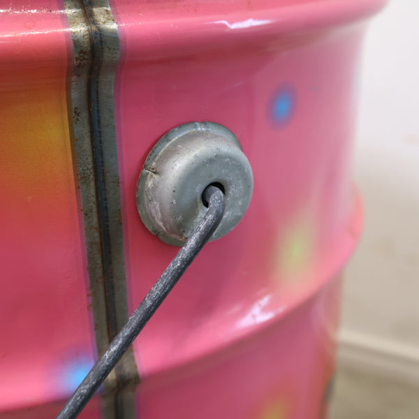 21世紀ぺこちゃんの缶スツール・小物入れ