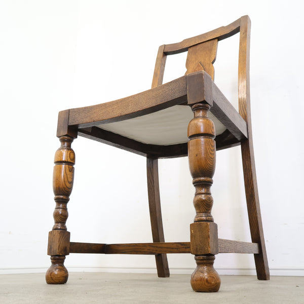 英国アンティークのダイニングチェアNo.2