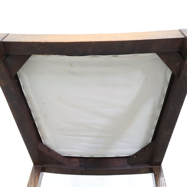 英国アンティークのダイニングチェアNo.2